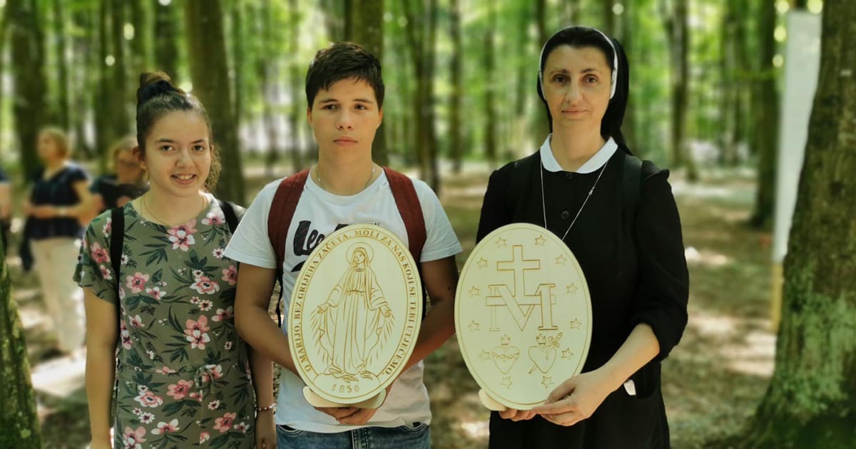 A Pilgrimage to Mary – Croatia Miraculous Medal Association